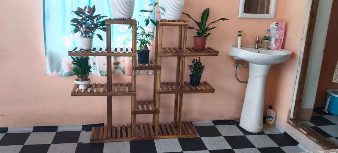 Anna Homestay Dirāng Exteriör bild